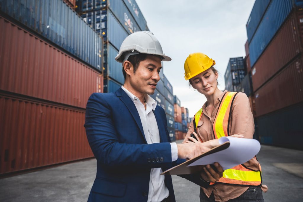 logistic-worker-teamwork-and-partner-of-foreman